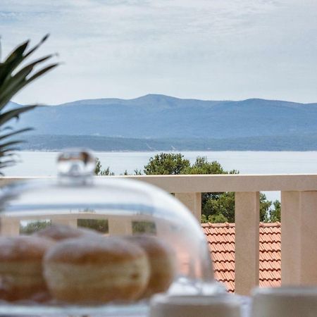Lantana Apartment Bol Dış mekan fotoğraf