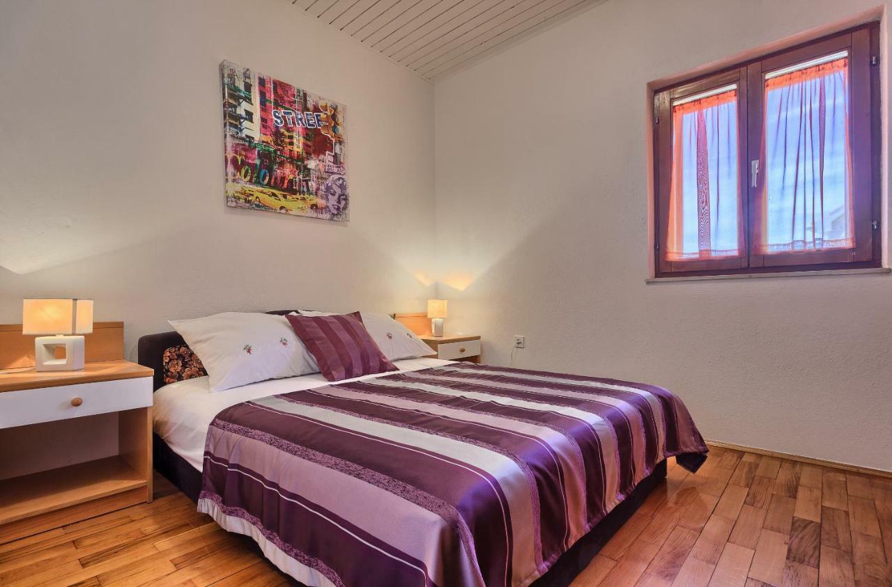 Lantana Apartment Bol Dış mekan fotoğraf