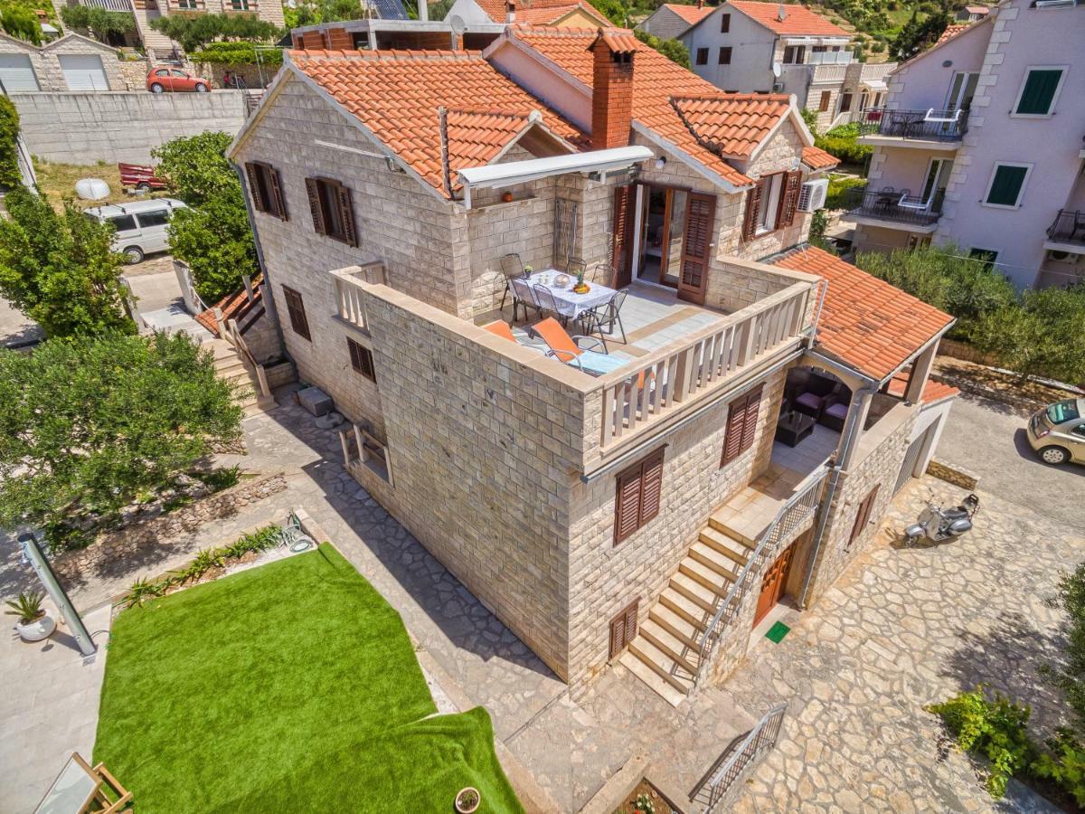 Lantana Apartment Bol Dış mekan fotoğraf